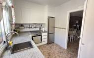 Herverkoop - Town House -
La Zenia - Costa Blanca