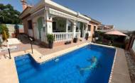 Herverkoop - Villa -
Los Montesinos - Costa Blanca