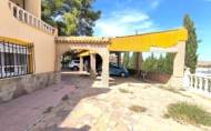 Resale - Villa -
Yecla - Inland