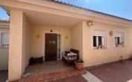 Herverkoop - Villa -
Algorfa - Inland