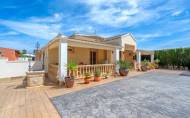 Herverkoop - Country House -
Almoradí - Las Heredades