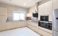 Revente - Villa -
Pinoso - Inland