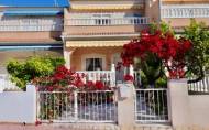 Resale - Townhouse -
Ciudad Quesada - Doña Pepa