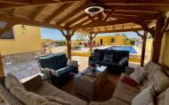 Herverkoop - Country House -
Orihuela