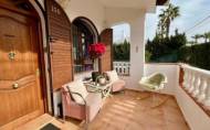Revente - Villa -
Villamartin - Costa Blanca