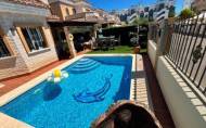 Herverkoop - Villa -
El Raso - Costa Blanca