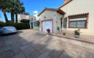 Reventa - Villa -
Cabo Roig - Costa Blanca