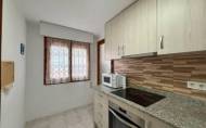 Herverkoop - Apartamento -
Torrevieja - Playa del Cura