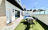 Reventa - Villa -
Villamartin - Costa Blanca