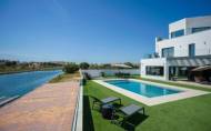 Reventa - Villa -
La Manga del Mar Menor - Costa Calida