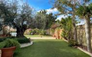 Herverkoop - Villa -
Campoamor - Costa Blanca