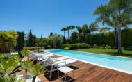 Herverkoop - Villa -
Marbella - East Marbella