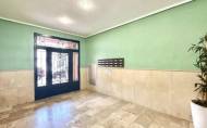 Revente - Apartment -
Torrevieja - Centro