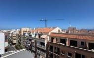 Revente - Apartment -
Torrevieja - Center
