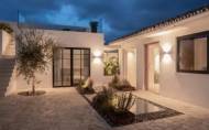 Herverkoop - Villa -
Marbella - Nueva Andalucía