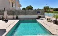 Herverkoop - Villa -
Orihuela Costa - Villamartín