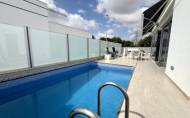 Resale - Villa -
Dolores - Costa Blanca