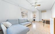 Herverkoop - Apartamento -
Torrevieja - Centro