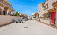 Revente - Town House -
San Miguel de Salinas - Inland