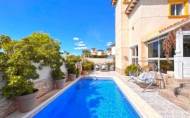 Herverkoop - Villa -
La Zenia - Costa Blanca