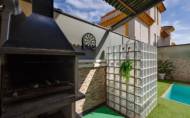 Resale - Villa -
Los Montesinos - La Herrada
