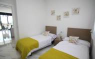 Herverkoop - Villa -
Orihuela Costa - Campoamor