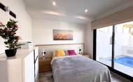 Reventa - Villa -
Villamartin - Costa Blanca