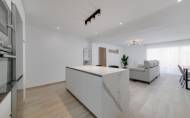 Herverkoop - Apartment -
Torrevieja - Playa del Cura