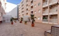 Revente - Apartment -
Torrevieja - Centro