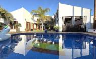 Herverkoop - Villa -
El Valle Golf Resort