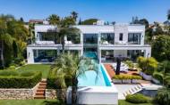 Herverkoop - Villa -
Marbella - East Marbella