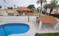 Reventa - Villa -
Orihuela Costa - Cabo Roig