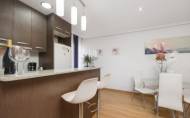Herverkoop - Apartment -
Torrevieja - Centro