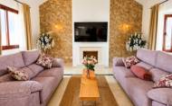 Herverkoop - Town House -
Casares Playa - Costa del Sol