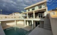 Resale - Villa -
Gran Alacant