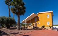 Herverkoop - Villa -
Orihuela - Inland