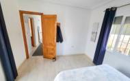 Reventa - Villa -
Villamartin - Costa Blanca