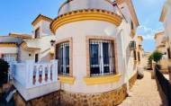 Herverkoop - Detached Villa -
Los Montesinos - La Herrada