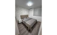 Herverkoop - Apartamento -
Torrevieja - Playa del Cura