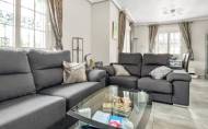 Revente - Villa -
Orihuela Costa - Costa Blanca