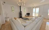 Resale - Villa -
Pinoso - Inland