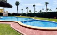 Resale - Bungalow -
Torrevieja - El Limonar