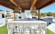Reventa - Villa -
Las Filipinas - Inland