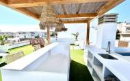 Reventa - Villa -
Las Filipinas - Inland