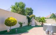 Herverkoop - Villa -
San Miguel de Salinas - Inland