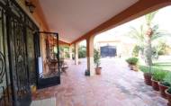 Herverkoop - Villa -
Torrevieja - Costa Blanca