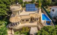 Resale - Villa -
Orihuela Costa - Costa Blanca
