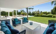 Herverkoop - Villa -
Marbella - East Marbella