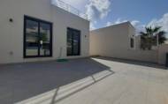 Reventa - Villa -
San Miguel de Salinas - Inland