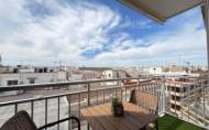 Revente - Apartment -
Torrevieja - Centro